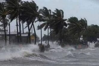 Weather Update: कल से तबाही मचा सकता है चक्रवात मोचा, इन राज्यों में तेज हवाओं के साथ भारी बारिश संभावना