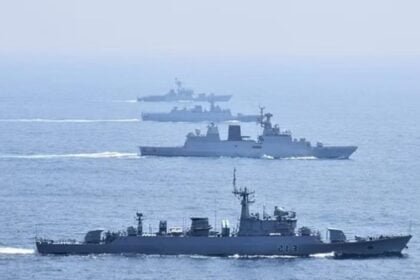 मौसम विभाग की चेतावनी: बारिश के बीच उठ सकता है भीषण चक्रवात 'मोचा', 40-50 किमी प्रति घंटे की रफ्तार से चल सकती है हवा