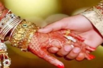 अपनी शादी के मंडप से भागा दुल्हा, 20 किमी पीछा कर दुल्हन ने पकड़ा, बीच सड़क हाईवोल्टेज ड्रामा