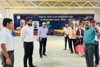 हसदा में बनेगा टमेटो सॉस और केचअप, रीपा में निर्मित किए जा रहे उत्पादों एवं निर्माण कार्यों को देखने पहुंचे कलेक्टर