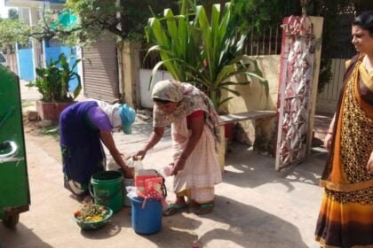 गीला व सूखा कचरा अलग रखने जागरूक कर रही निगम की टीम, स्वच्छता में दुर्ग को शीर्ष पर लाने नगर निगम ने शुरू की मुहिम