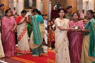 Big News: छत्तीसगढ़ के तीन शहीद जवानों को सर्वोच्च बलिदान के लिए मिला कीर्ति चक्र, राष्ट्रपति ने किया सम्मानित