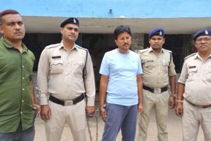 Chit Fund Fraud: लंबे समय से फरार चिटफंड कंपनी का डायरेक्टर बिलासपुर से गिरफ्तार, दुर्ग पुलिस ने की कार्रवाई