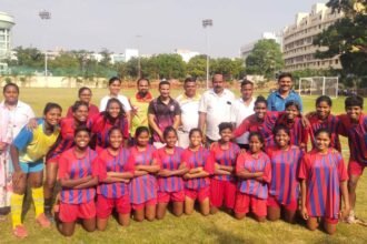 प्रथम खेलो इंडिया जनजाति खेल राष्ट्रीय प्रतियोगिता: छत्तीसगढ़ फुटबाल विमेंस टीम ने जीता गोल्ड