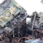 रेल हादसा: मेंटेनेंस ट्रेन से मालगाड़ी की टक्कर, दुर्घटना इतनी तेज कि पलट गए इंजन, घटना के बाद 14 ट्रेनें हुई रद्द