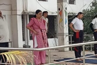 अंतर्राष्ट्रीय योग दिवस: हर आँगन योग एवं वसुधैव कुटुम्बकम थीम पर नवम विश्व योग दिवस का आयोजन