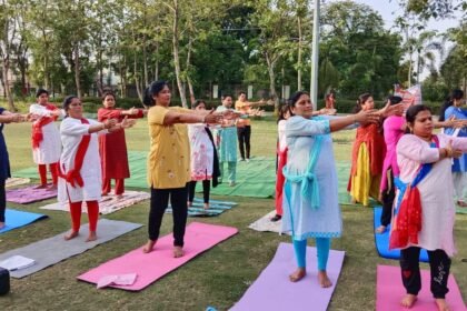 छग चेम्बर ऑफ कॉमर्स एंड इंडस्ट्री महिला इकाई ने अंतरराष्ट्रीय योगा दिवस के उपलक्ष्य में योगा संचारण दिवस मनाया