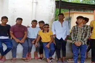 तेजी से फैल रहा आई फ्लू, एकलव्य आदर्श आवासीय विद्यालय के 17 बच्चे फ्लू के चपेट में