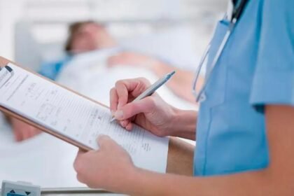 खुलासा: मरीजों की जेब पर डाका, फर्जी रिपोर्ट तैयार मोटी रकम कमाते थे पैथोलॉजी लैब और अस्पताल, स्वास्थ्य विभाग ने किया सील