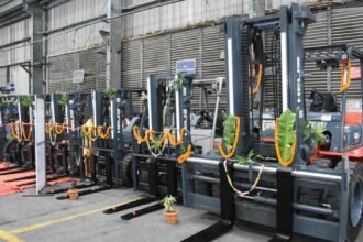 वेदांता एल्यूमिनियम ने भारत के सबसे बड़े इलेक्ट्रिक फोर्कलिफ्ट बेड़े के विस्तार से दी सतत प्रचालनों को मजबूती