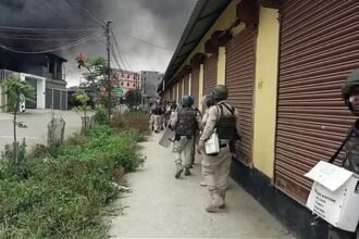 फिर भड़की हिंसा: मणिपुर के बिष्णुपर जिले में संदिग्ध कुकी विद्रोहियों ने की फायरिंग, तीन की मौत