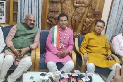 मंत्री बनने के बाद कांकेर पहुंचे मरकाम, कहा- दीपक बैज सभी विधानसभा में देंगे समय, 75 प्लस का टारगेट किया जाएगा पूरा