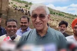 CG Politics: गृहमंत्री के एक माह में तीन दौरे को लेकर उपमुख्यमंत्री ने कसा तंज, कहा-अब किराए के मकान में रहेंगे अमित शाह