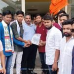 इस स्कूल में छात्र-छात्राओं की मूलभूत सुविधाओं का नहीं रखा जा रहा ध्यान, एबीवीपी ने सौंपा ज्ञापन