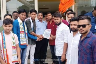 इस स्कूल में छात्र-छात्राओं की मूलभूत सुविधाओं का नहीं रखा जा रहा ध्यान, एबीवीपी ने सौंपा ज्ञापन