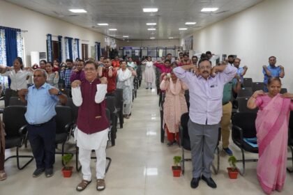 एनआईटी रायपुर में हुआ 'हर घर ध्यान' अभियान का आयोजन , योग और ध्यान के महत्व पर दी गई जानकारी