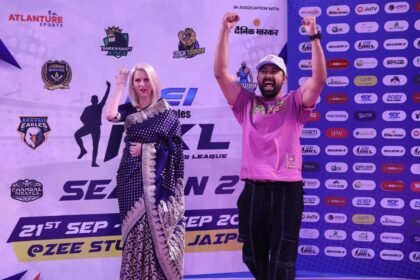 भारत के युवा आइकन रणविजय सिंह ने रियल कबड्डी लीग में हिस्सेदारी ली