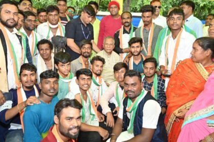 Birthday Gift: जन्मदिन पर मिला ताम्रध्वज साहू को बड़ा तोहफा, विभिन्न दलों के 300 लोगों ने कांग्रेस में किया प्रवेश