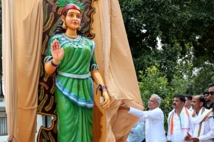 प्रतिमा का अनावरण: सीएम बघेल ने कहा- छत्तीसगढ़ की अस्मिता, स्वाभिमान और सम्मान की प्रतीक हैं छत्तीसगढ़ महतारी