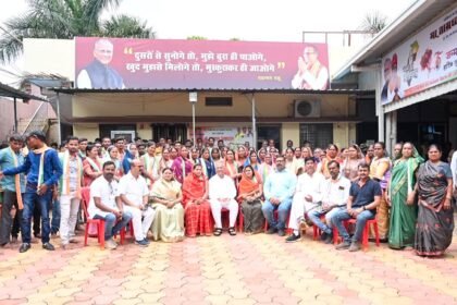 छत्तीसगढ़ सरकार की जनकल्याणकारी नीतियों से प्रभावित हुए लोग, 150 ग्रामीणों ने थामा कांग्रेस का हाथ