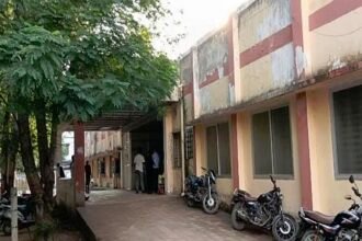 सब्जी में गिरी छिपकली, खाना खाने के बाद एक ही परिवार के पांच लोगों की बिगड़ी तबीयत