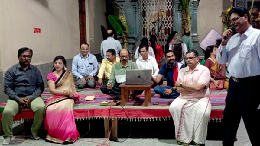गणेश मंदिर में सिर चढ़कर बोला ट्रिपल-एम के भजनों का जादू