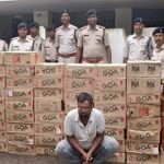 पुलिस ने छापामार कार्रवाई में पकड़ी 77 पेटी अवैध शराब, एमपी से लेकर आए थे तस्कर
