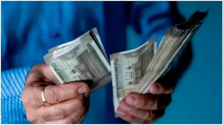 खशुखबरी: दिवाली से पहले तोहफा, महंगाई भत्ता बढ़ा, 42 फीसदी की जगह मिलेगा इतना