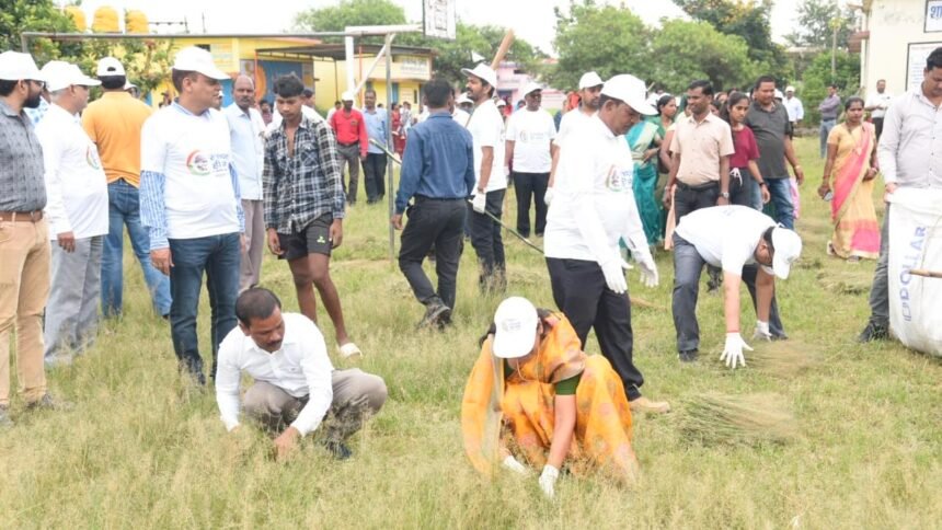 राज्य को स्वच्छ एवं सुंदर बनाने के लिए लोगों ने स्वच्छता अभियान में दी भागीदारी