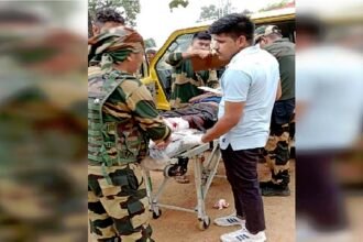 IED Blast: मतदान से पहले आईईडी विस्फोट, दो मतदान कर्मी और बीएसएफ जवान घायल