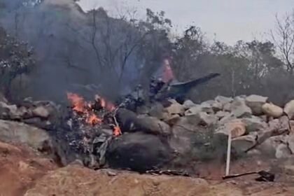 भारतीय वायुसेना का ट्रेनर एयरक्राफ्ट दुर्घटनाग्रस्त, दो पायलटों की मौत