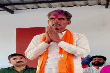 बेटे को याद कर भावुक हुए विधायक ईश्वर साहू, कहा-किसी घर के चिराग को बुझने नहीं दूंगा', दंगे में हुई थी पुत्र की मौत