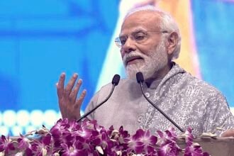 पीएम मोदी ने की बड़ी घोषणा: ड्राईवरों के लिए हाईवे किनारे बनाएंगे 1000 आधुनिक विश्राम गृह, योजना पर काम शुरू