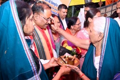 बगिया के फूल से अब महकेगा पूरा छत्तीसगढ़, सुशासन से संवरेगा छत्तीसगढ़ - आएगी खुशहाली