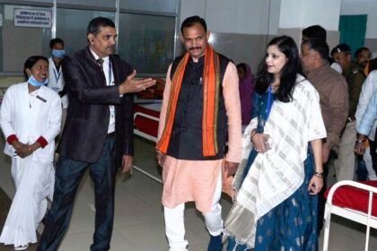 अम्बिकापुर को मेडिकल हब के रूप में किया जाएगा विकसित : स्वास्थ्य मंत्री जायसवाल