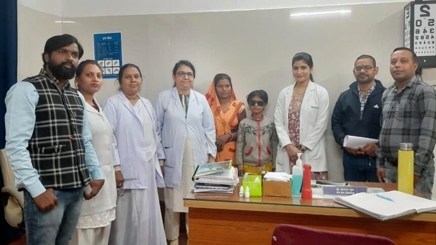 Durg News: जन्मजात मोतियाबिंद से पीड़ित बच्ची का जिला चिकित्सालय दुर्ग में हुआ सफल ऑपरेशन