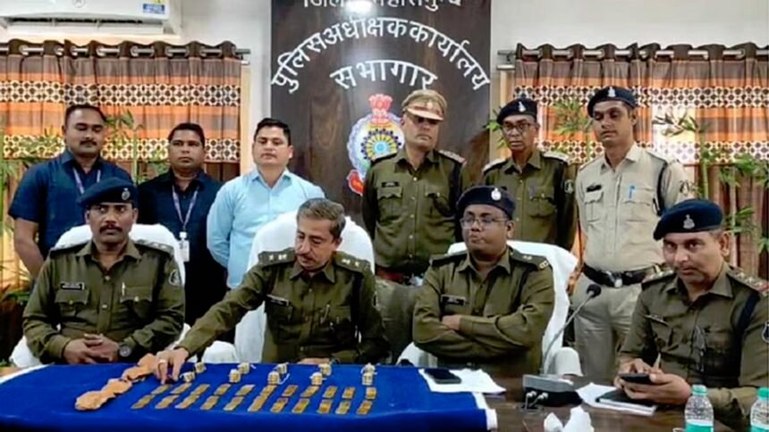 पुलिस को मिली बड़ी सफलता, सात किलो से ज्यादा सोना के साथ पांच तस्कर गिरफ्तार