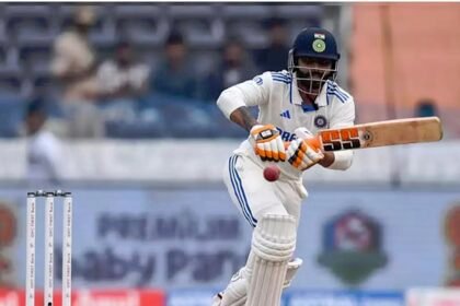 दूसरे टेस्ट से बाहर हो सकते हैं रवींद्र जडेजा, कुलदीप को मिल सकता है मौका, हैदराबाद में लगी थी चोट