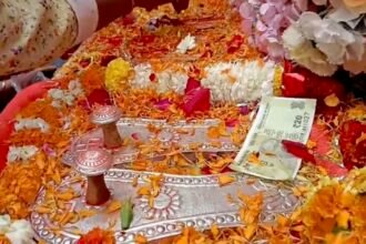 श्रीलंका से अयोध्या ले जाई जा रहीं भगवान श्रीराम की चरण पादुका का राजनांदगांव में हुआ भव्य स्वागत