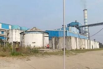 आश्वासन के बाद भी संविदा कर्मचारियों की मांग नहीं हुई पूरी, 9 से करेंगे अनिश्चितकालीन हड़ताल