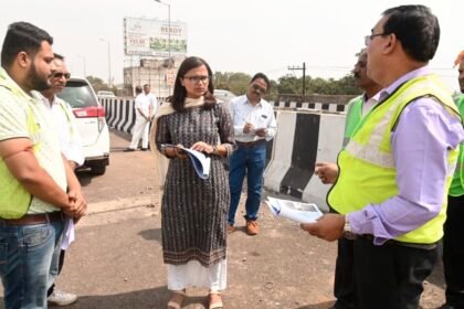 दुर्ग-रायपुर राष्ट्रीय राजमार्ग में निर्माणाधीन फ्लाईओवर का कलेक्टर ने किया निरीक्षण