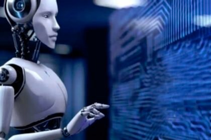 भारत का एक ऐसा रोबोट जिसके सीने में धड़कता है दिल, बोलता 16 और समझता है 36 भाषाएं