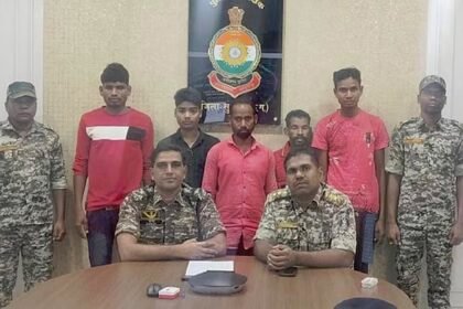 सरकार की योजनाओं से प्रभावित होकर पांच सक्रिय नक्सलियों ने किया आत्मसमर्पण