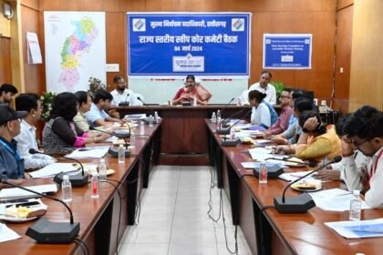 लोकसभा चुनाव-2024: आदर्श आचरण संहिता का पालन सुनिश्चित करने शासकीय अमला रहे तैयार-रीना बाबा साहेब कंगाले