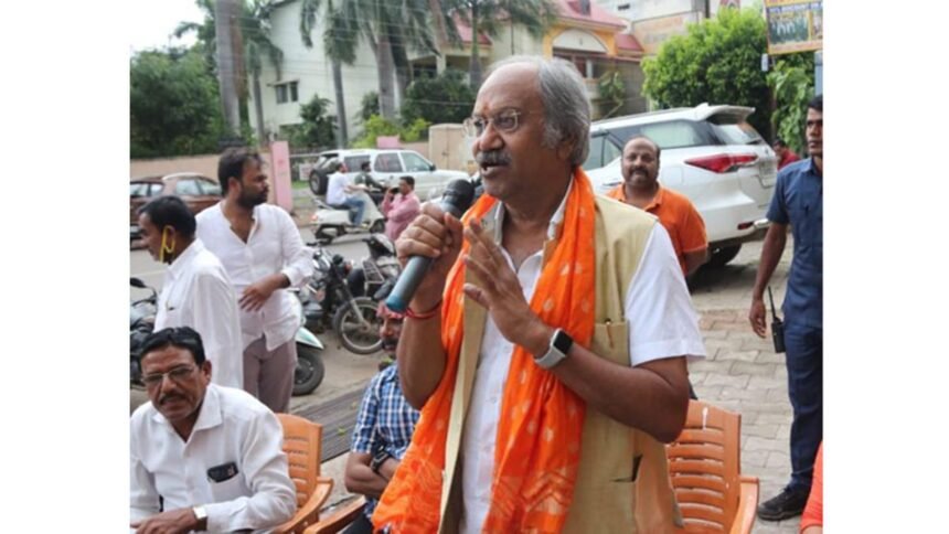 CG Politics: हर बार कुंदन बनकर चमके बृजमोहन, कांग्रेस के लिए रायपुर बना टेढ़ी खीर