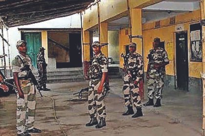 CG Politics: पहले चरण के लिए बस्तर तैयार, लोकसभा चुनाव को लेकर सुरक्षाबल अलर्ट, 1 लाख जवान हुए तैनात