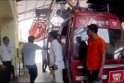 अचानक बंद गई रोपवे, 10 मिनट तक हवा में लटके रहे कलेक्टर संजय अग्रवाल, जाने क्या है मामला