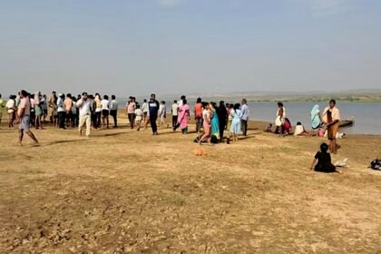 Big News: महानदी में बड़ा हादसा, 70 श्रद्धालुओं से भरी नाव पलटी, एक की मौत 8 लापता