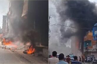 कपड़े की दुकान में लगी आग, लाखों के समान के साथ कार और बाइक जलकर हुई खाक