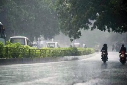 Weather Update: भारी बारिश लेकर आए दो चक्रवाती तूफान